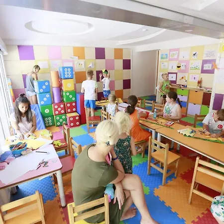 Turunc Resort Hotel ホテル 5*